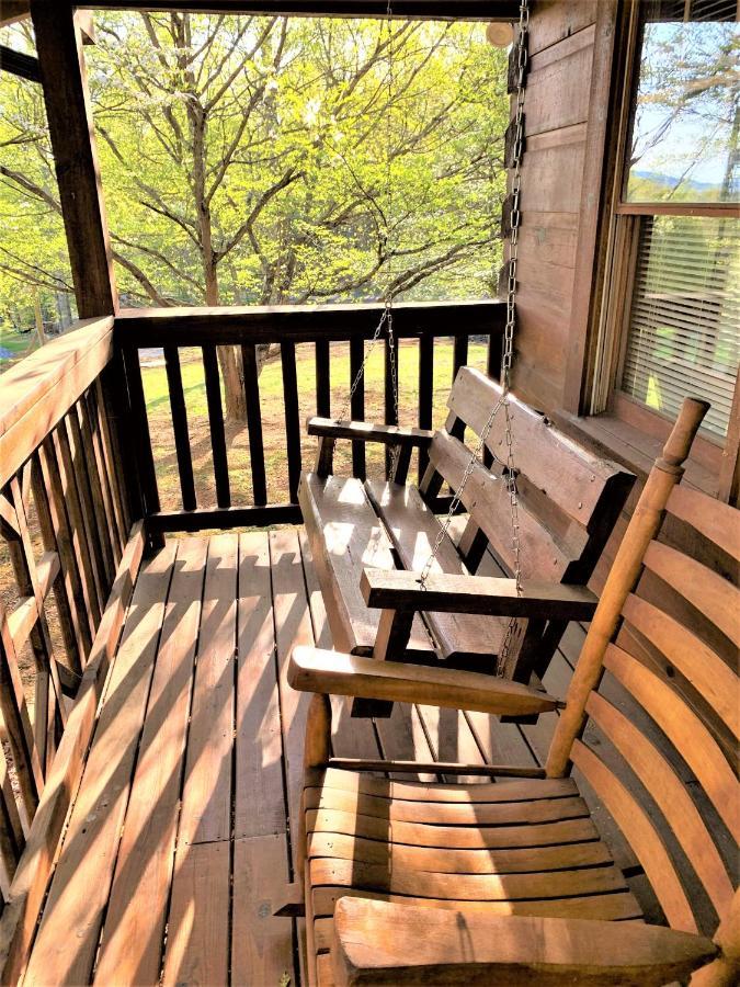 Villa Windy Ridge-Free Tickets-Dog Friendly-Fenced In Yard Sevierville Exterior foto