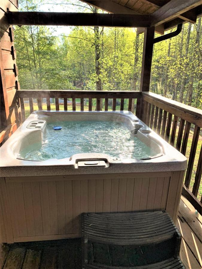 Villa Windy Ridge-Free Tickets-Dog Friendly-Fenced In Yard Sevierville Exterior foto